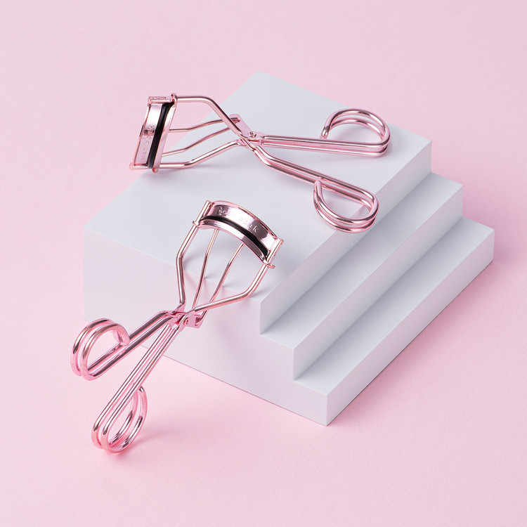 깜빡 핑크 아이래쉬 컬러