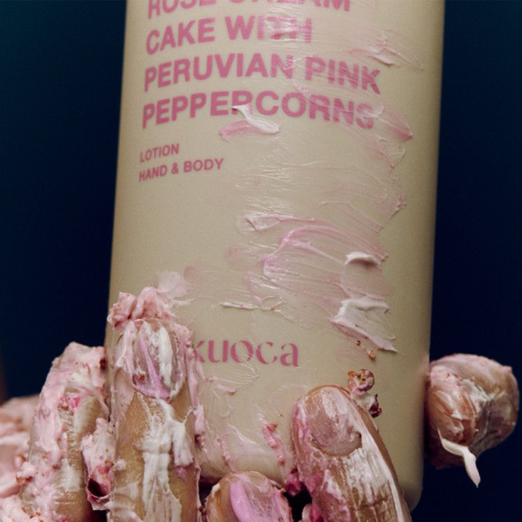 쿠오카 로즈케이크 핸드&바디 로션(300ml)