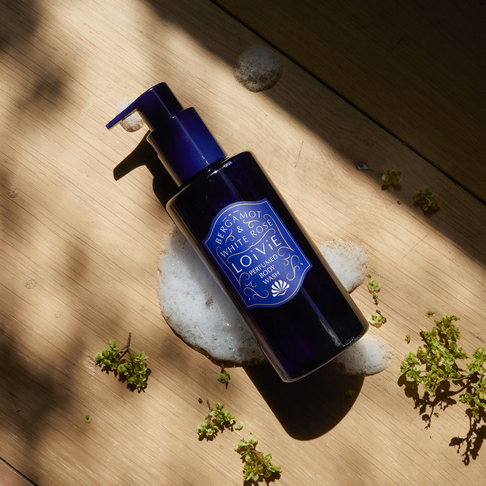 베르가못 앤 화이트로즈 퍼퓸드 바디 워시 290ml